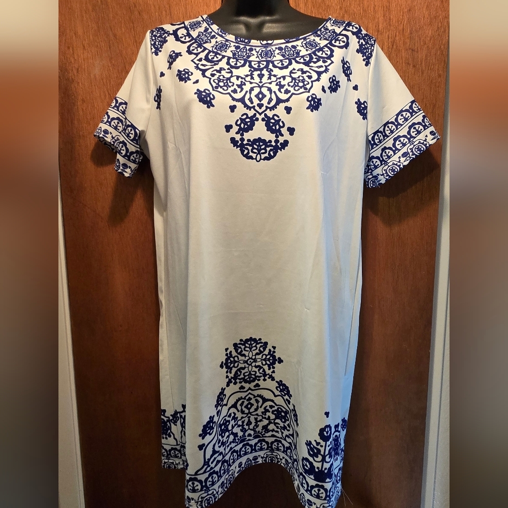 Korean White & Blue Embroidery Print Patterned Mini Dress SzL - Picture 2 of 7